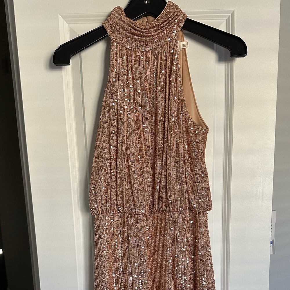 Eliza J mock neck cocktail dress, size 4, Rose Gold Sequin